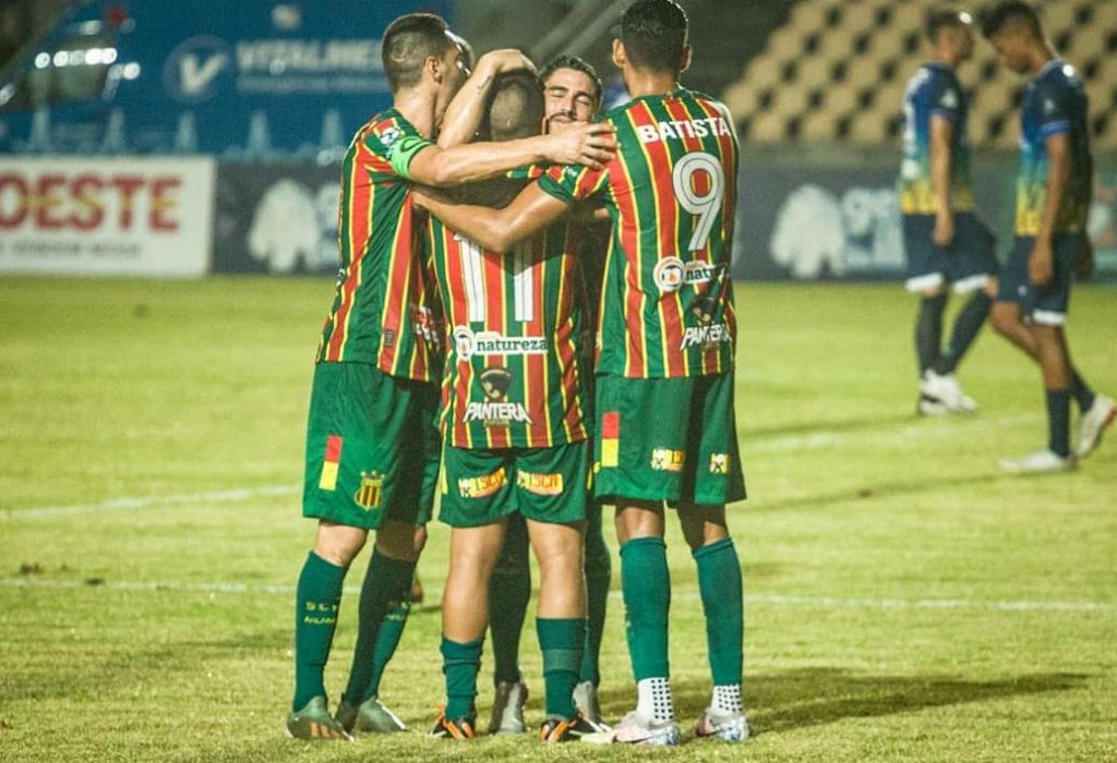 Fora de casa, Ceará empata com Arsenal de Sarandí pela Copa Sul-Americana -  Jogada - Diário do Nordeste